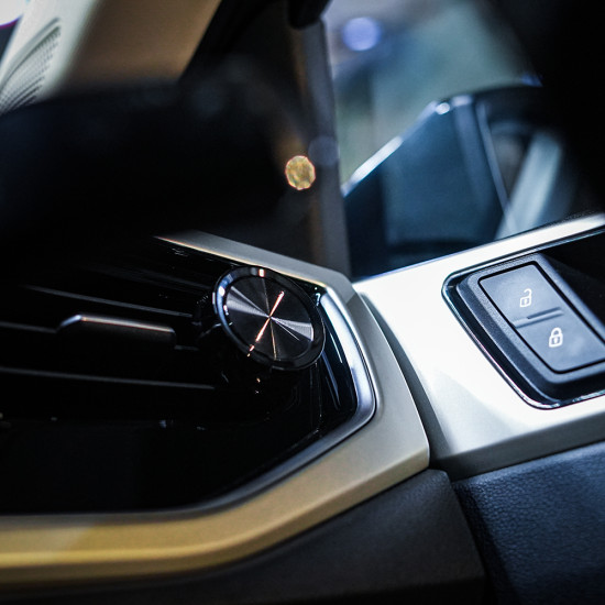 Aroma - Luxury Car Fragrance Vent Clip Aroma - Luxury Car Fragrance Vent Clip